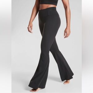 Athleta Aura Flare Pant